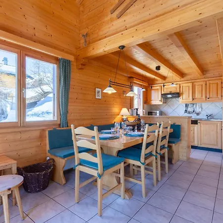 Esperanza In & Out 8 Pers Dağ evi